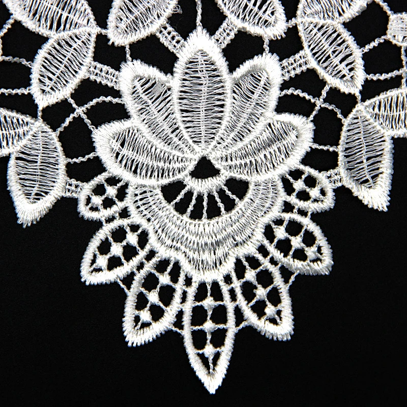 17.5cm Vigorous Flower Patterns with Decoration Polyester Collar Lace