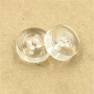 Different Sizes Of the Fancy Plastic Button