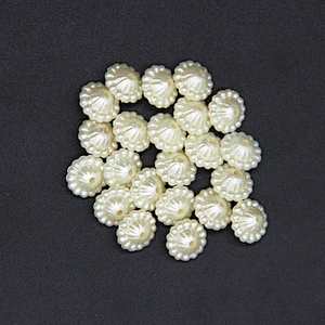 New Vivid 12mm Flower Pattern with one Hole White Plastic Beads