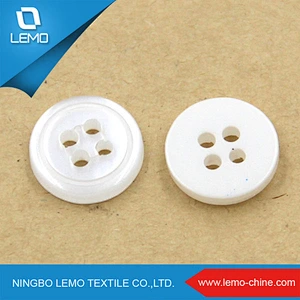 Factory Hot sales polyester resin shirt button