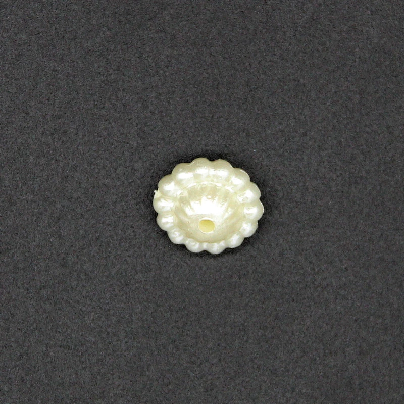 New Vivid 12mm Flower Pattern with one Hole White Plastic Beads