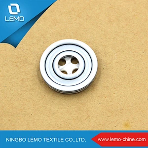 lemo Thick Cream Pearlized Plastic Buttons 8mm