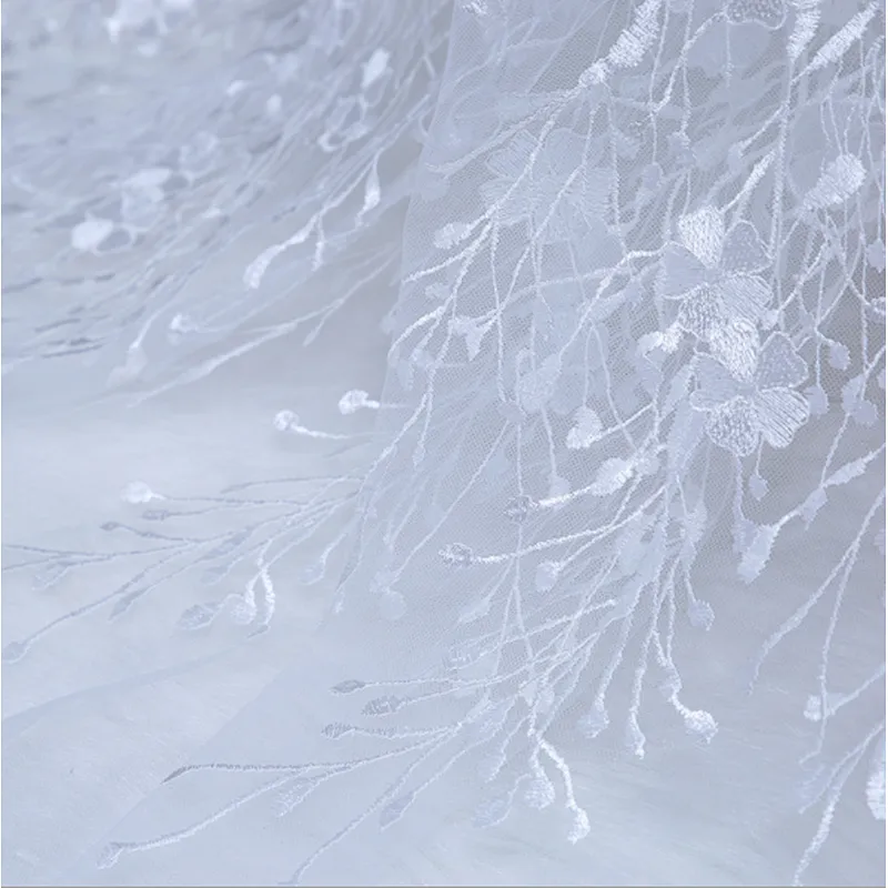 new fashion embroidery  lace polyester embroidery fabric designs with mesh for wedding dress