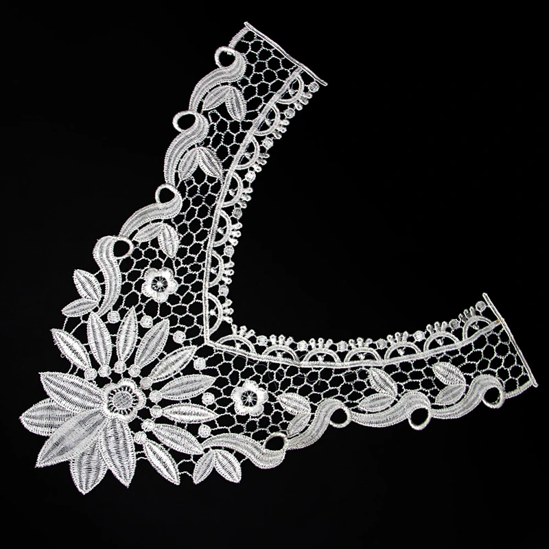 17cm Assorted Beautiful Leafs Pattern Polyester Collar Lace