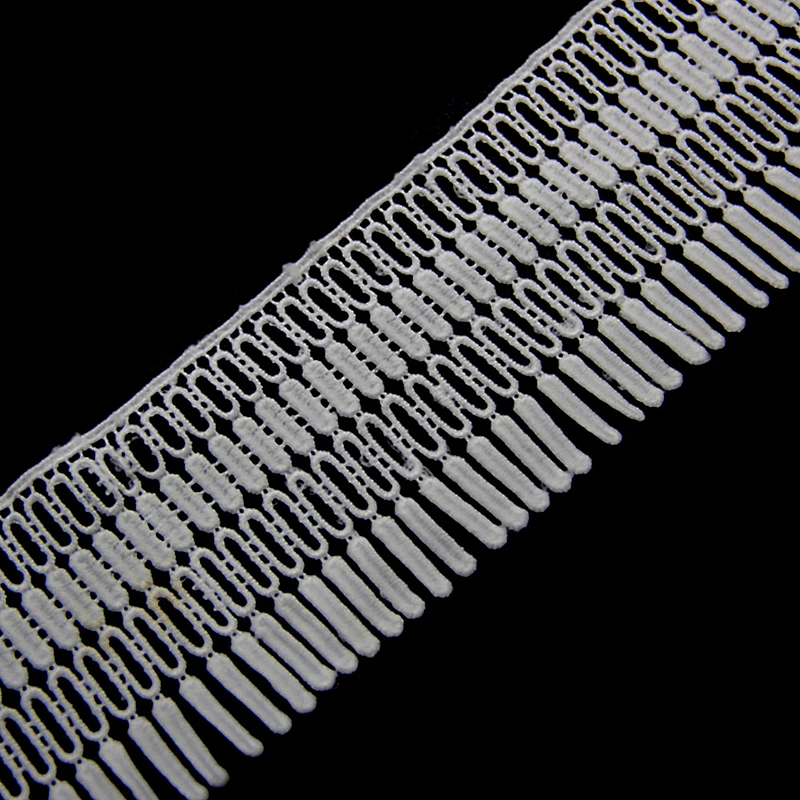 10cm Global Shape Chemical Bridal Embroidery Lace Fabric