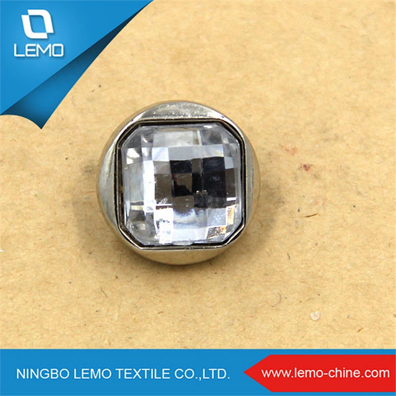 Imitation Shell Square Buttons