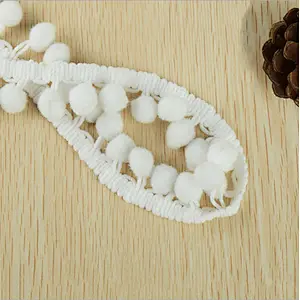 0.8cm Cotton Pom Pom Lace