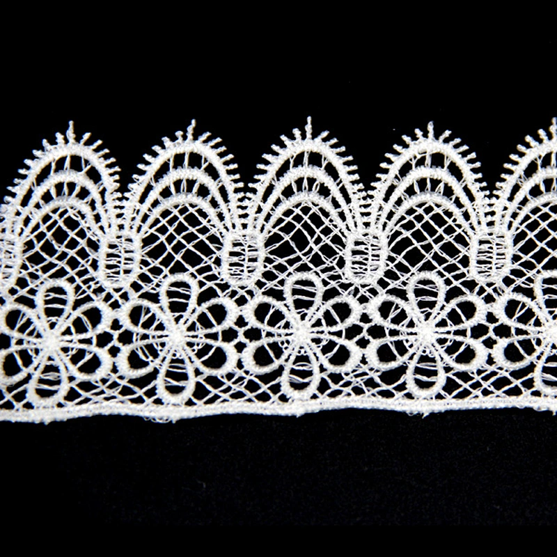 2018 Free sample 5.2CM Polyester Embroidery Chemical Lace Trim for Cloth Decoration
