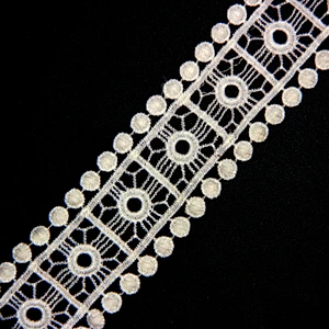 4.5cm New Style Mixed Round and Square Pattern Milk Yarn Lace