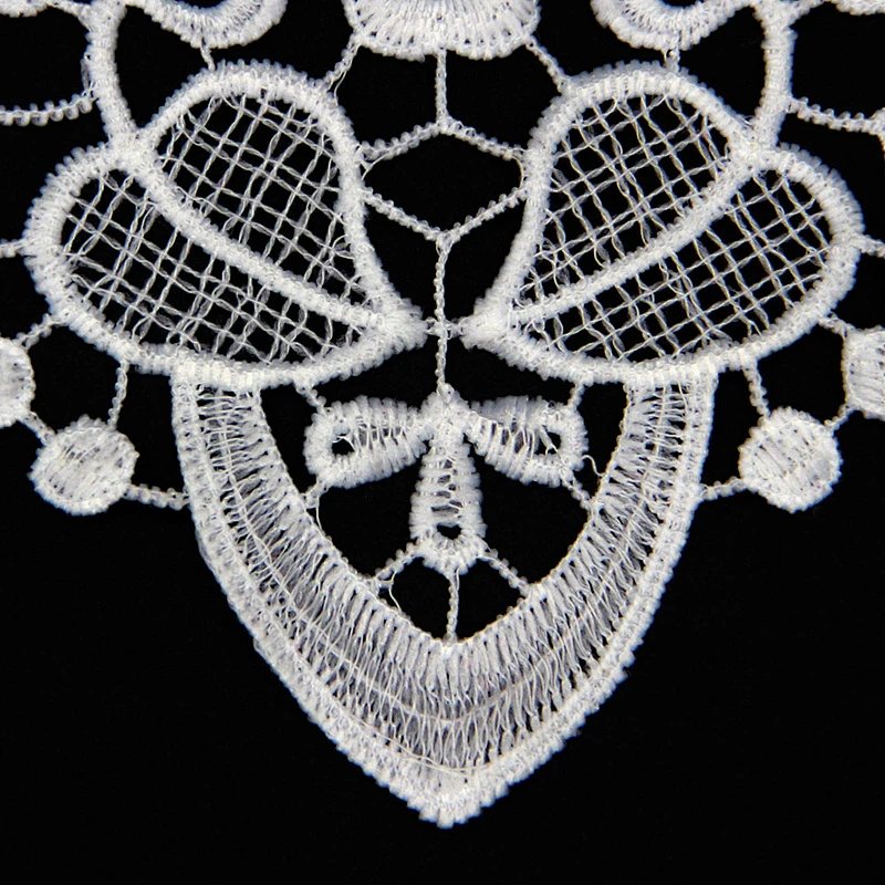 19cm Vivid Plants Pattern Graceful Curve Milk yarn Collar Lace