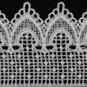Gentle Floral shaped Vivid ornament 6cm Milk Yarn Lace