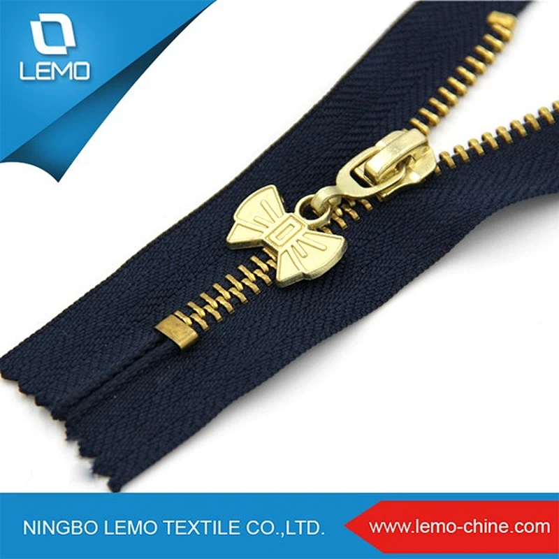 China Production Black 10cm Metal Zipper