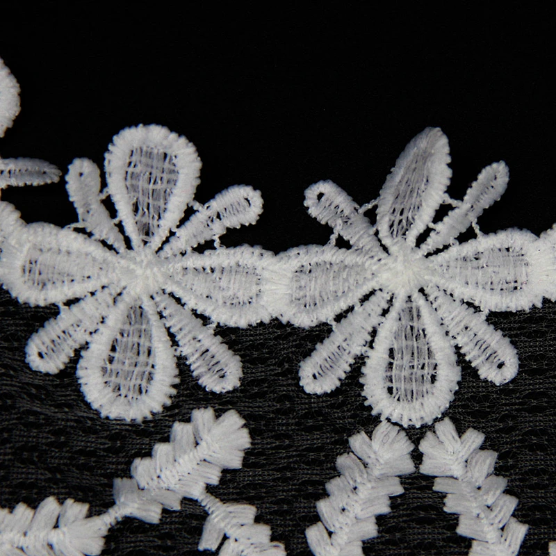 19.5cm Gentle and Beautiful Assorted Flower Patterns Decoration Cotton Lace