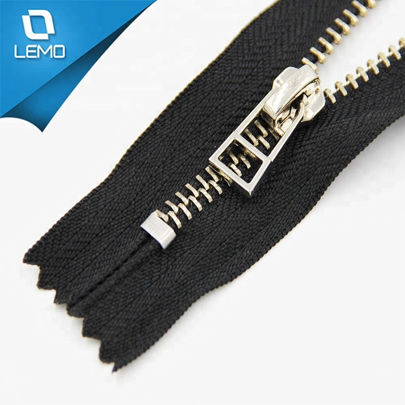 Wholesales No.5 Golden nickel white metal Brass Zipper