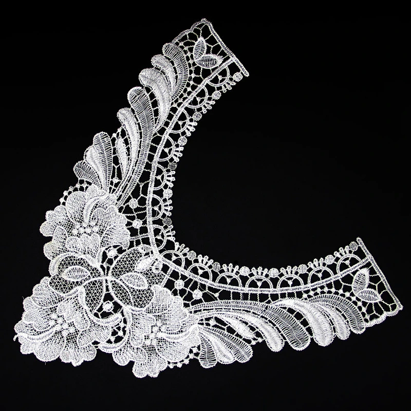 16cm Gentle V Shaped Assorted Leafs and Flowers Pattern Collar Lace