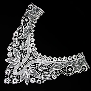 17.5cm Assorted Flowers Pattern Polyester Collar Lace