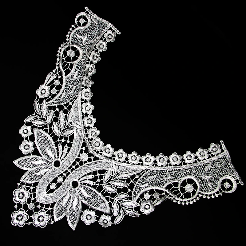 17.5cm Assorted Flowers Pattern Polyester Collar Lace