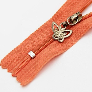 Wholesales Best Quality Good Price Nylon Zipper