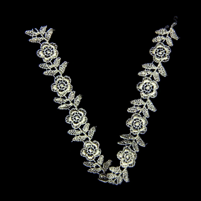 2cm Flesh and Sweet Flowers Pattern Clothing Polyester Lace