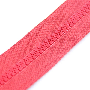 Reasonable Price derlin plastic zipper with auto lock puller
