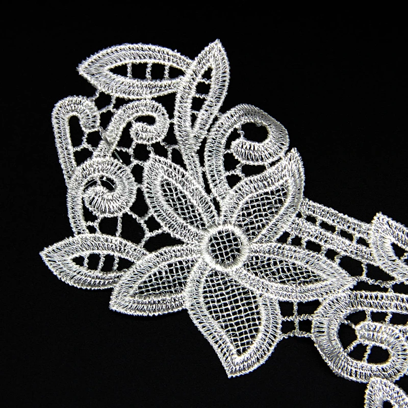 20cm Y Shaped Flower Patterns Shirt Polyester Lace