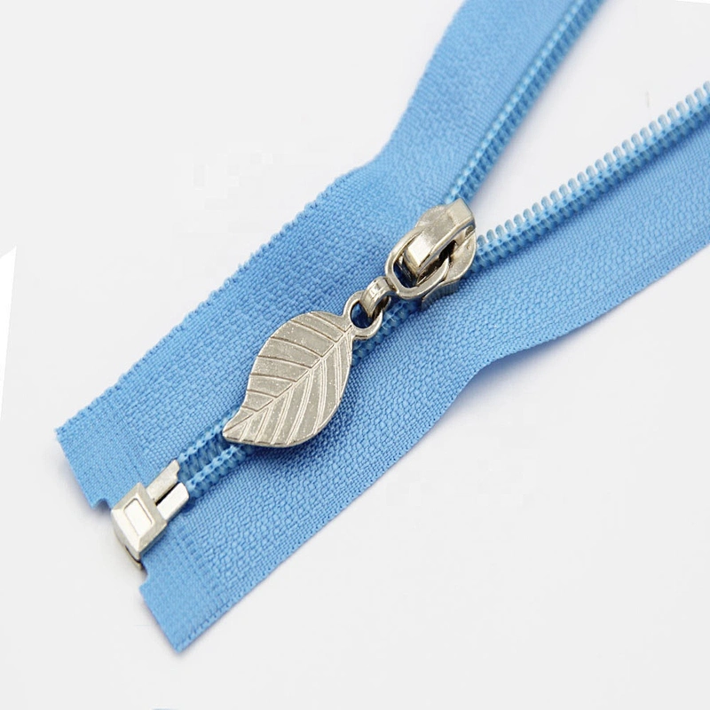 Fashion apparel nylon zipper decorative zippers with decorative pulls