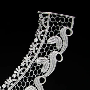 17cm Assorted Beautiful Leafs Pattern Polyester Collar Lace