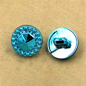 Wholesale colorful 4 holes sewing type shirt button