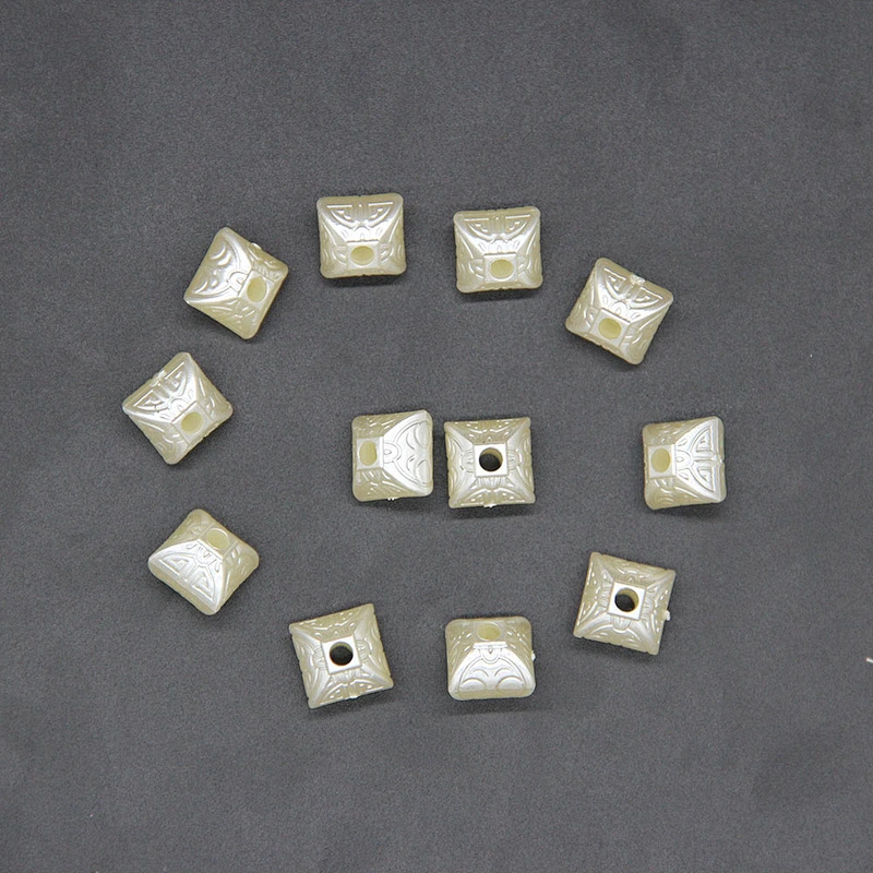Art Faux Pearls 12mm Pearl Beads with Holes White Round Pearls in Plastic Box