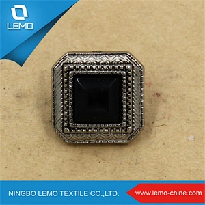 Imitation Shell Square Buttons