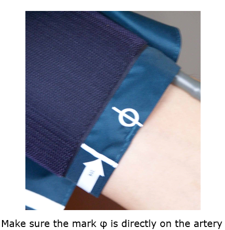 Pulse oximeter,  Patient Monitor, ICU monitor, oximeter, oximetre, utech-news