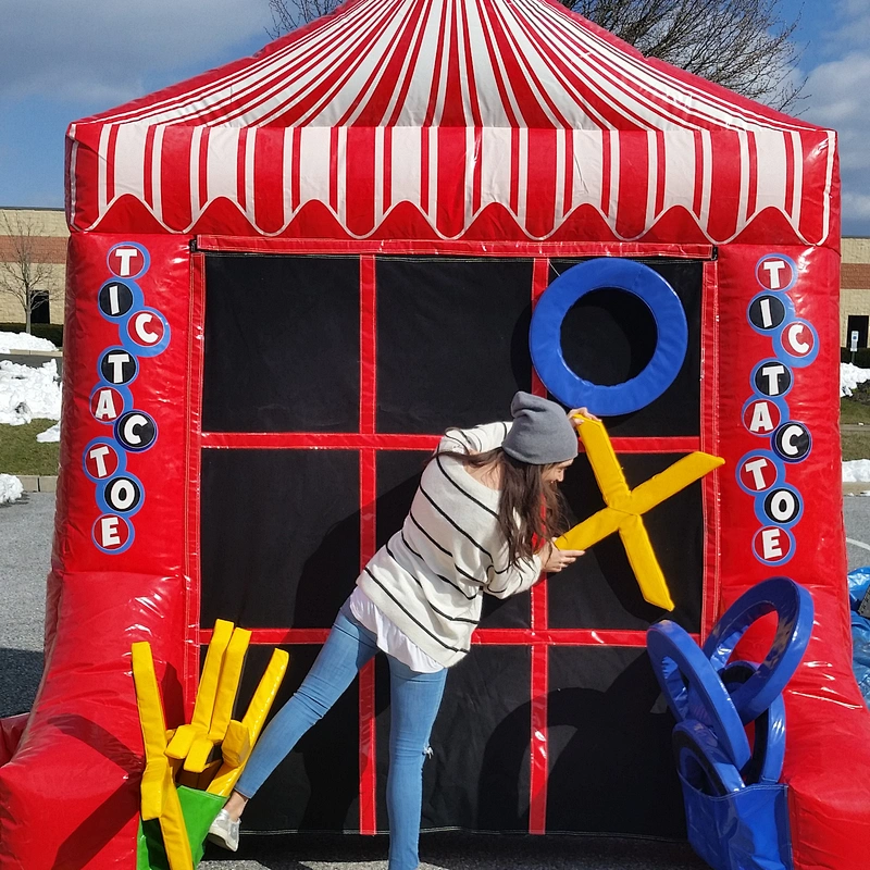 Double side inflatable 4 spot game and tic tac toe for kids and adults sport interactive fun,inflatable carnival 2 games in 1