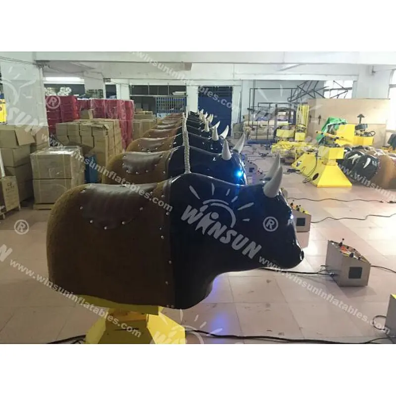 2018 very popular and excited Inflatable Mechanical Bull,mechanical bull riding toys
