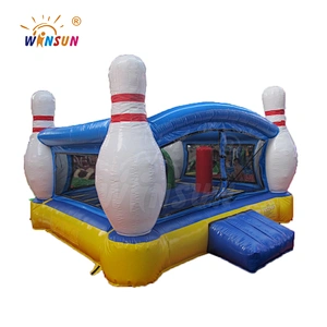 Inflatable bowling bounce castle for amusement, bowling gym bounce, jumping animal toy