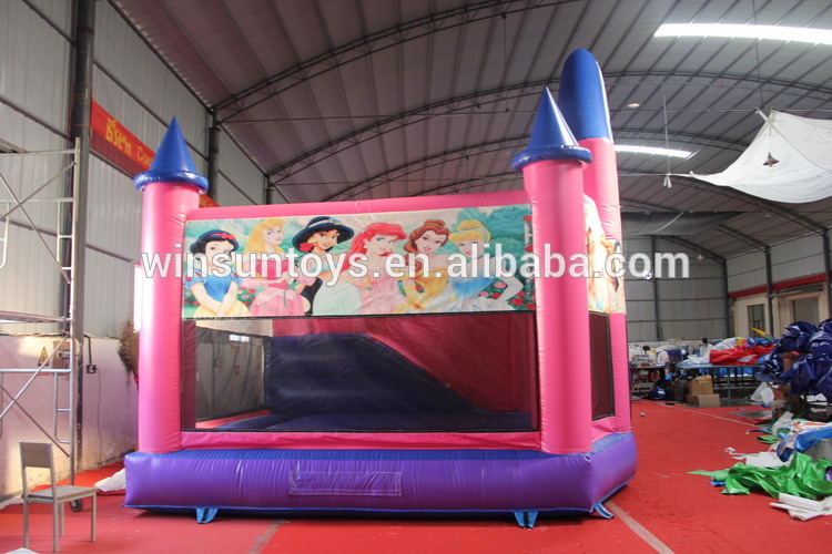 inflatable bounce house