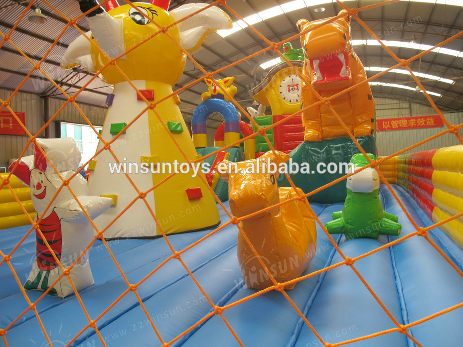 giant inflatable fun city