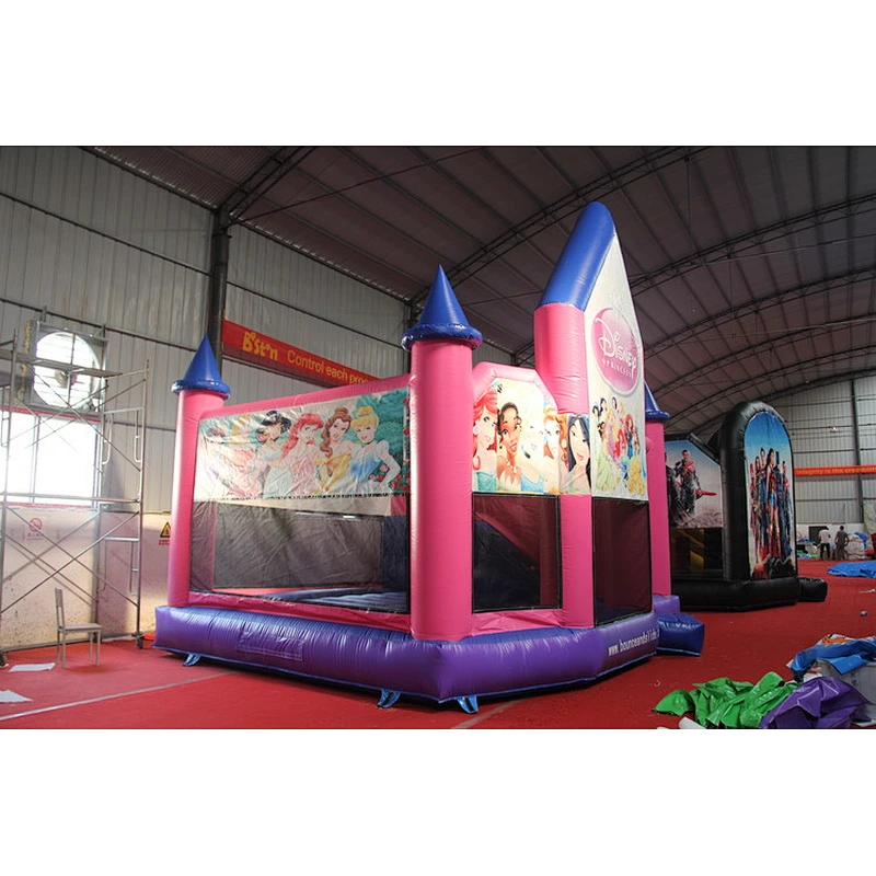 China new design commercial inflatables bouncy castles