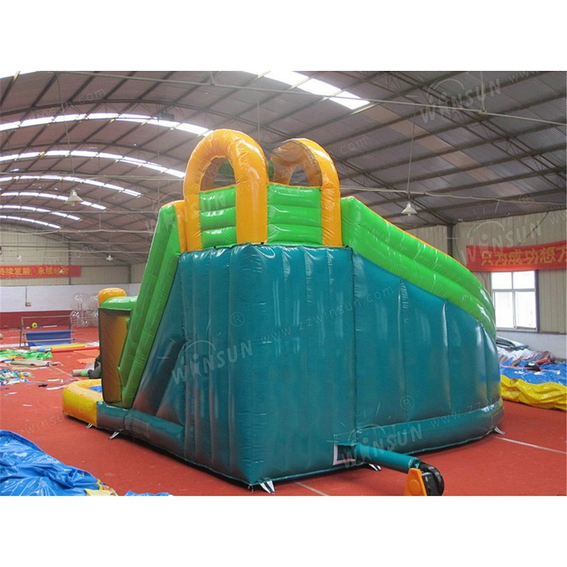Inflatable pool slide