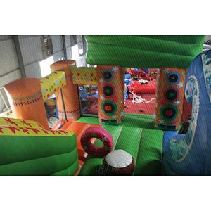 Hawaii themed inflatable combo