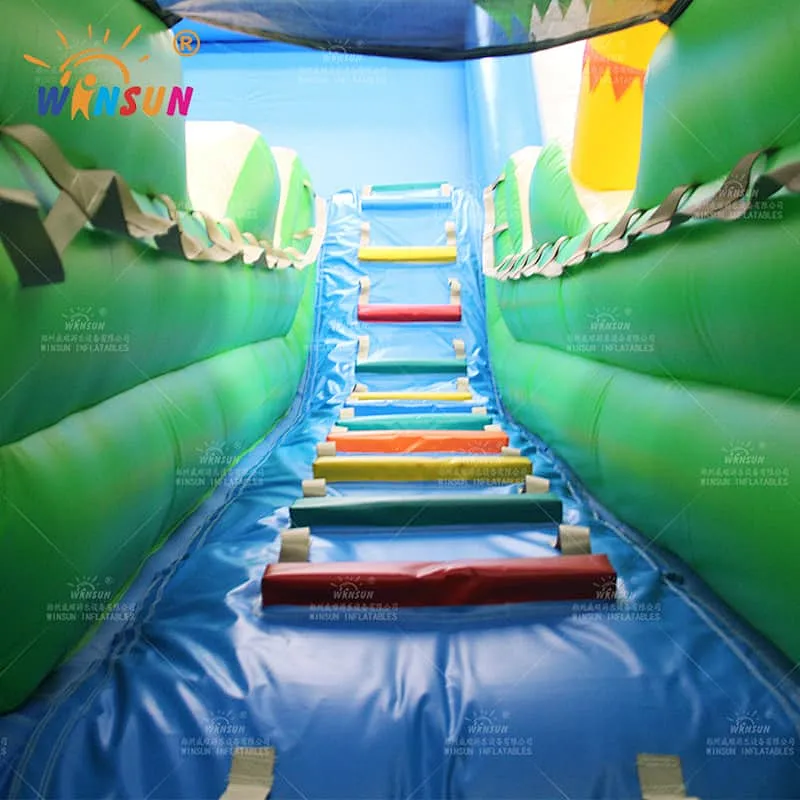 Inflatable Water Slide with Air-tight pool for Beach