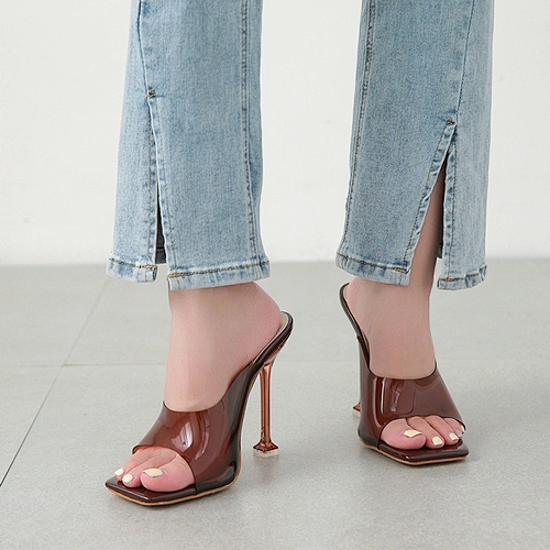 113336 Streetwear perspex court heeled square toe women slipper sandals summer fashion lady slides plastic strap mules