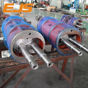 Pump screw barrel