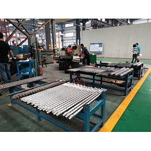 Screw barrel for extruder