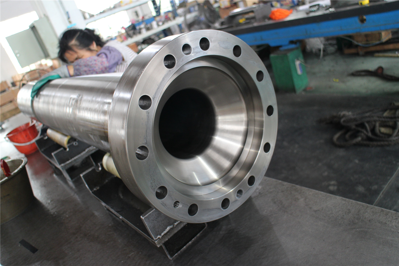 E.J.S INDUSTRY CO., LTD is a professional producer and appointed manufacturer of extrusion screw barrel jfor many OEM machine builders. Contact EJS now to get started.