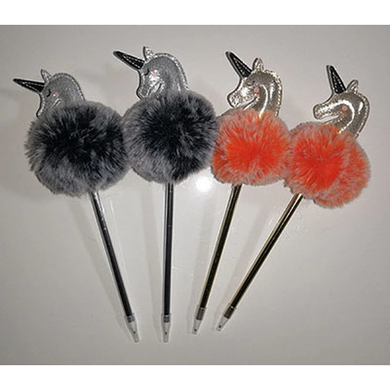 Resin pompom pen