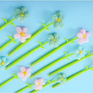 Wool flower gel pen