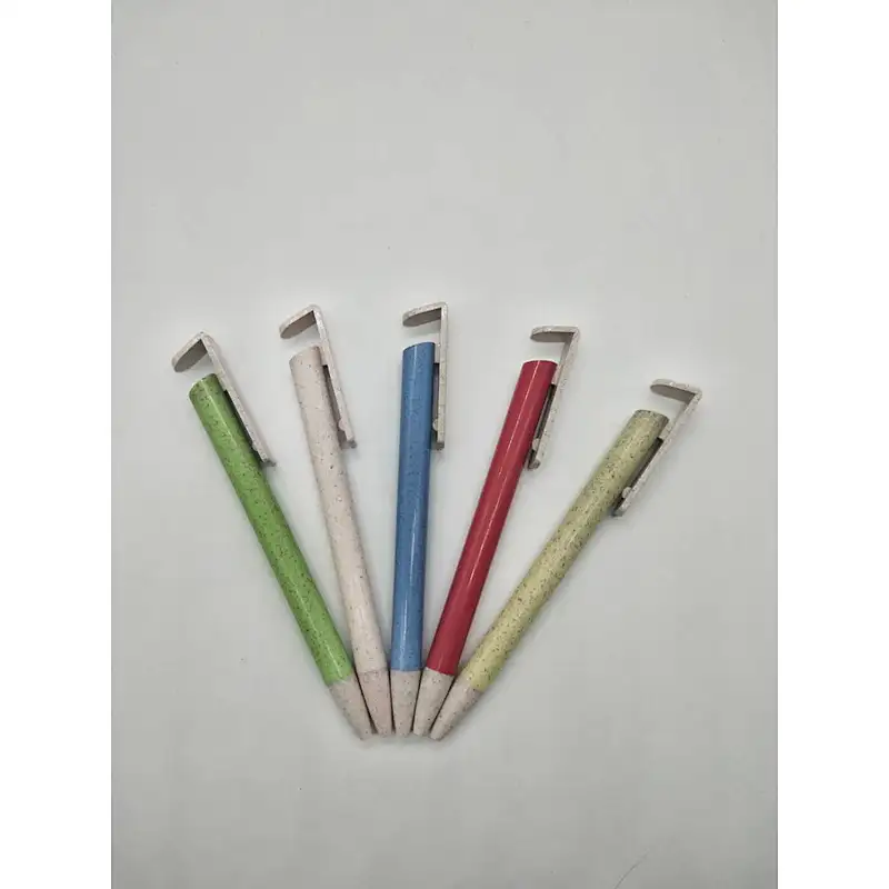 Wheat Straw Pen