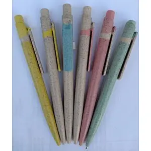 Wheat Straw Pen