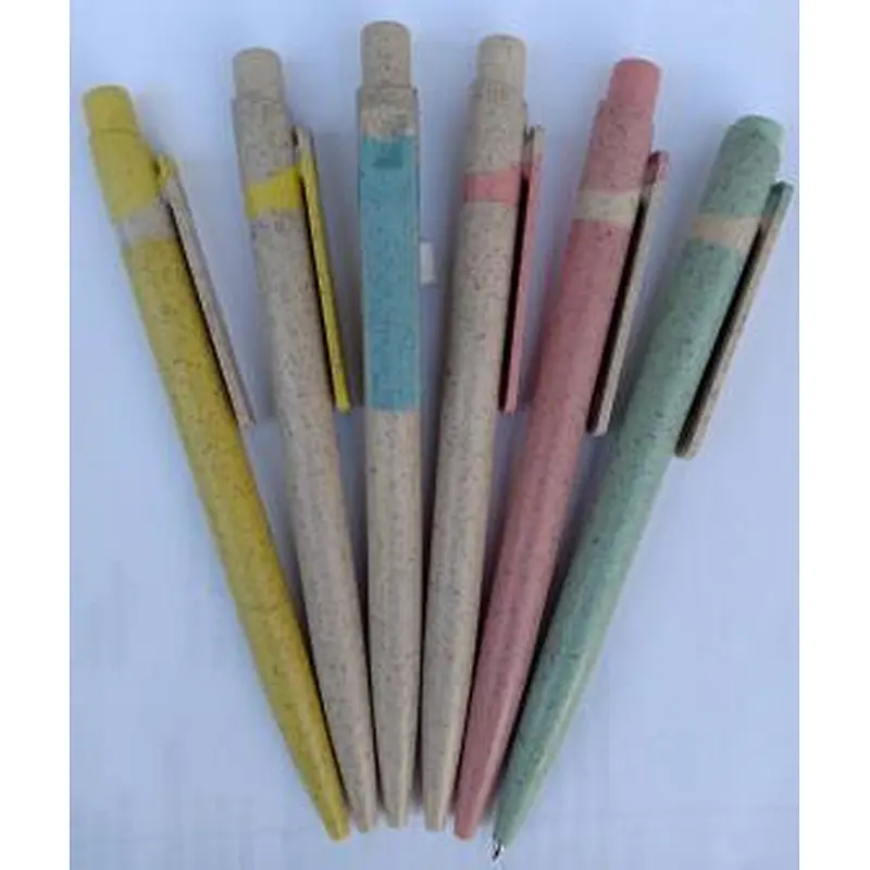 Wheat Straw Pen