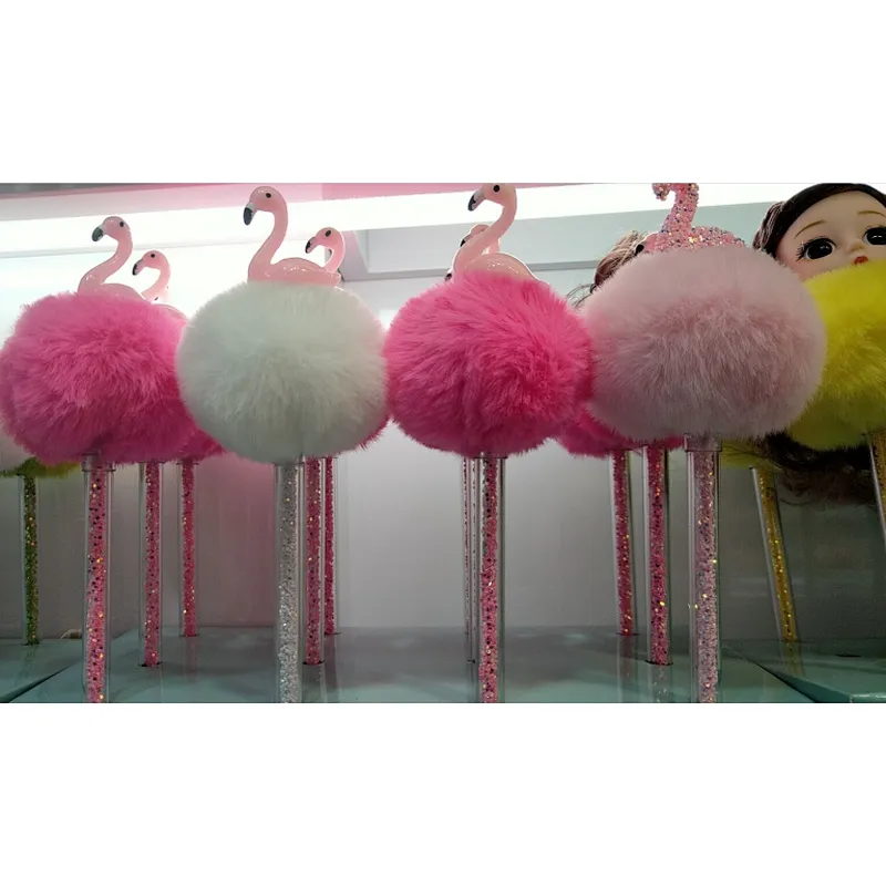 Flamingo Fur Ball Pen